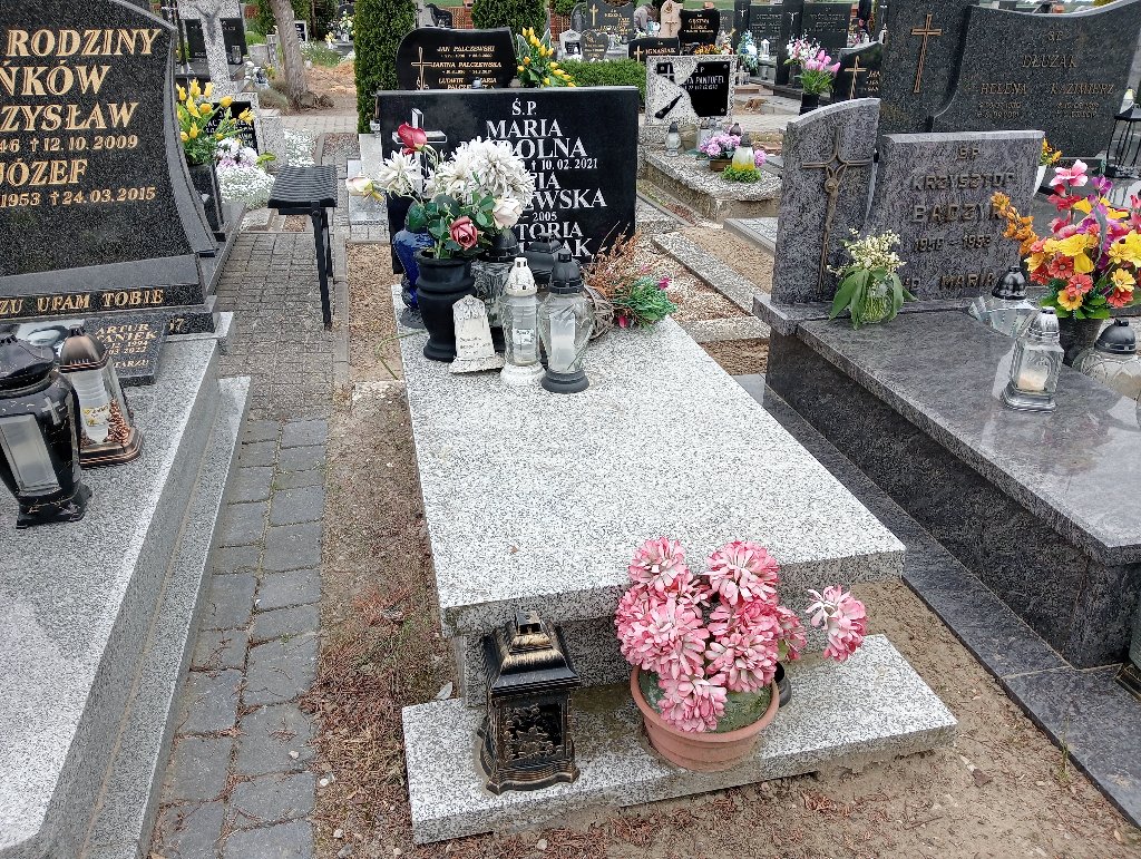 Grób Maria Nadolna